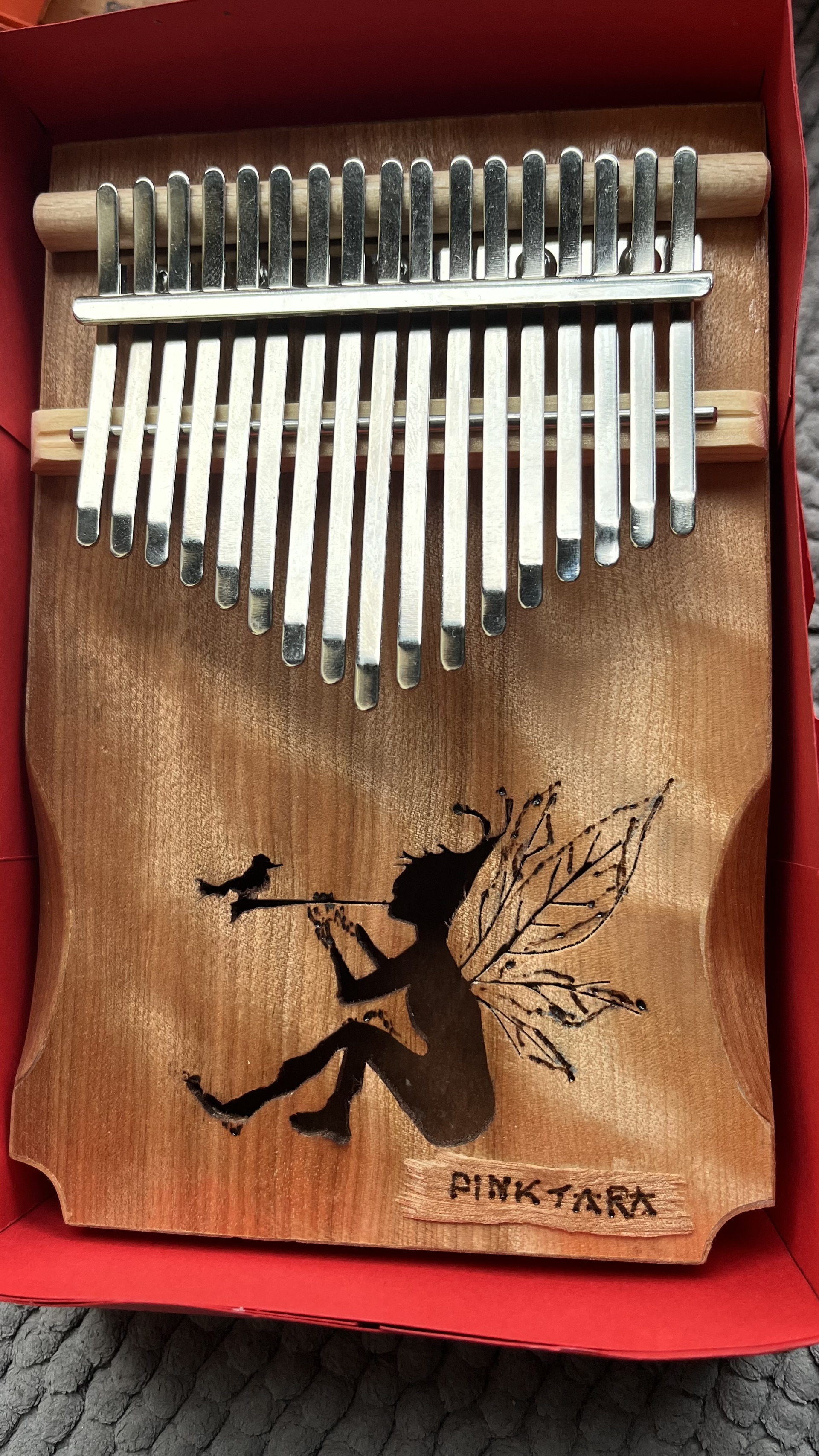 Kalimba - Kalimba 17 - Hangszer Furulyázò Tündér  Egyedi kézzel készített Kalimbáink, édesapám keze munkáját dicsérik. Egzoti 